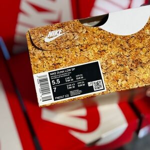 Nike Cork Design Sneakers
